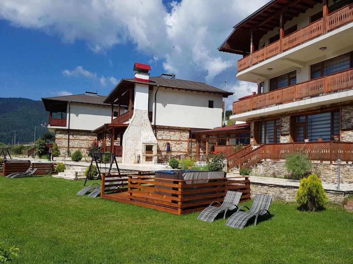 Къщи За Гости Башеви Sarnitsa Exterior foto
