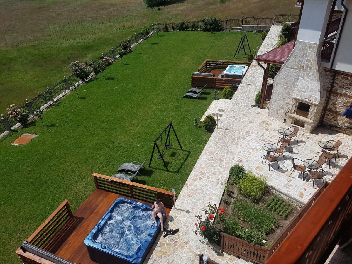 Къщи За Гости Башеви Sarnitsa Exterior foto